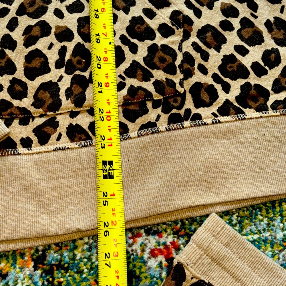 🆕AMAZON ESSENTIALS Leopard Set, Both Size Medium… - image 14